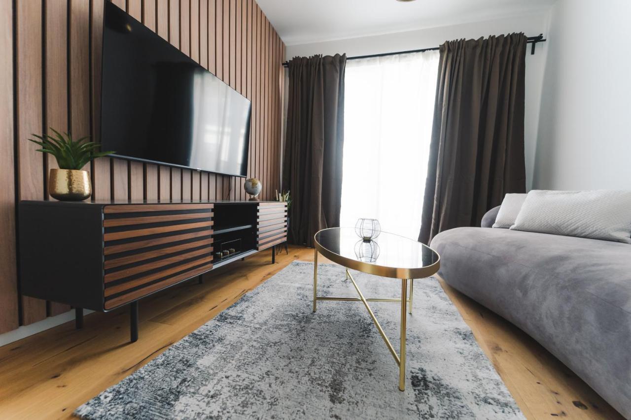 Triangle City Apartment II Вена Экстерьер фото